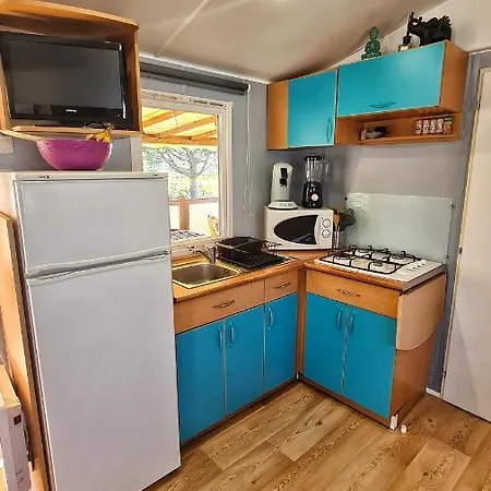 Campingplads Mobil 6 Personnes 4* Les Pins Maritimes Hyères